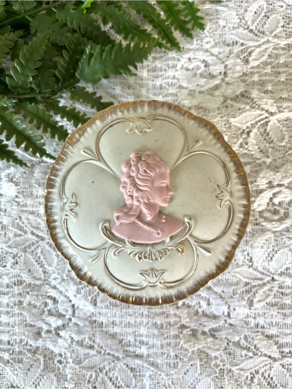 Antique Victorian Porcelain Cameo Cherub Pink & Gold Trinket Jewelry Dish